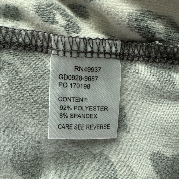 Tail Women's Leopard Animal Print 1/4 Zip Golf Top Size Small - Picture 6 of 8